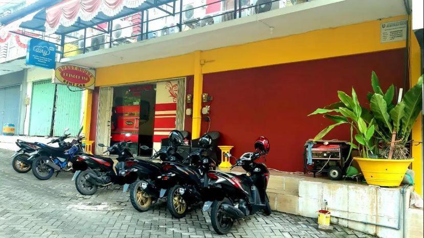 Pringgondani Guesthouse Pandanaran Hills Semarang Eksteriør billede